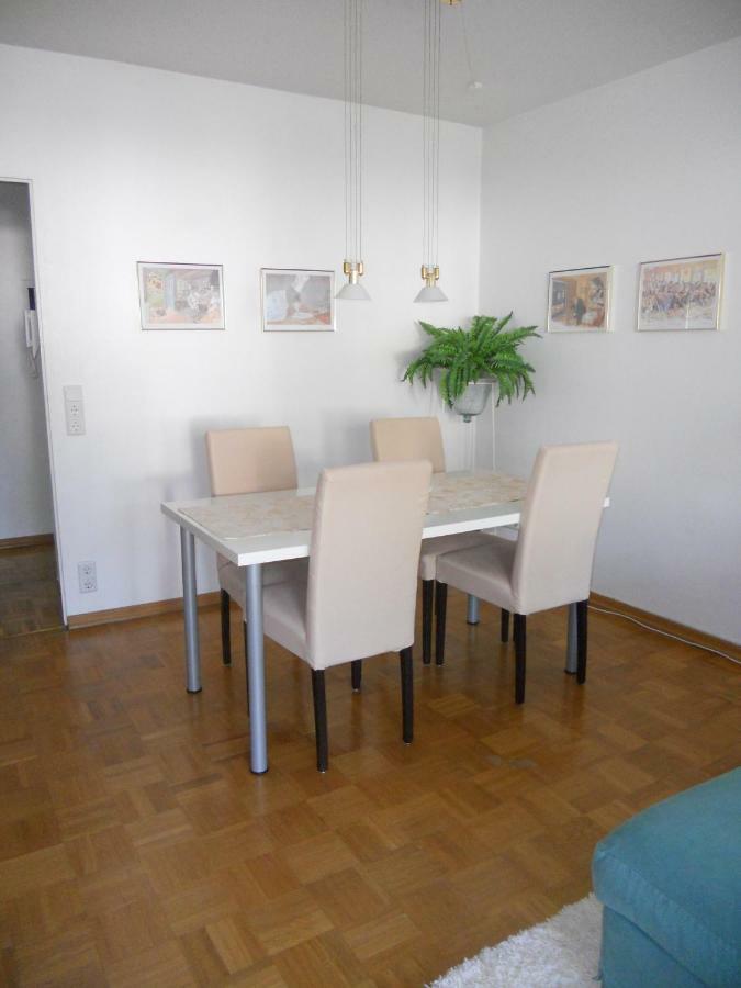 Ferienwohnung In Бонн Екстер'єр фото
