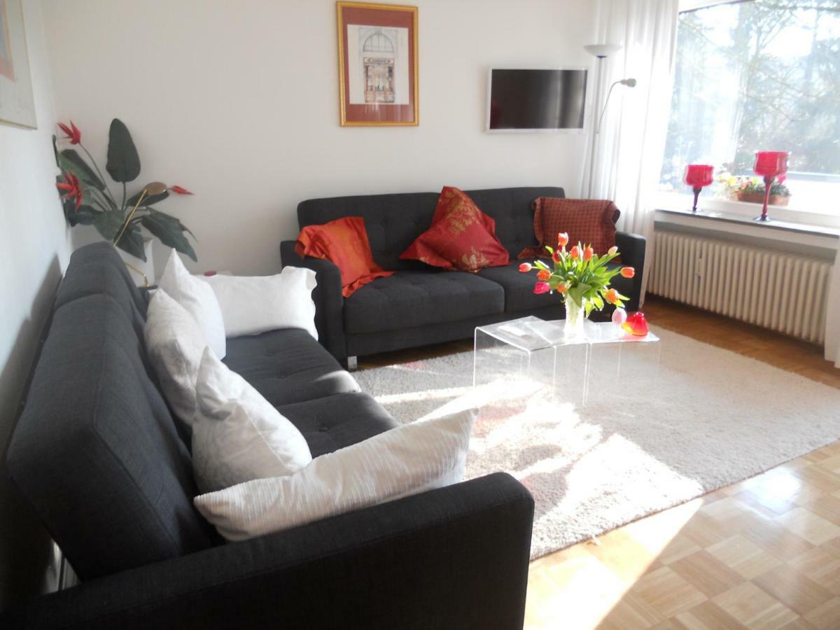 Ferienwohnung In Бонн Екстер'єр фото