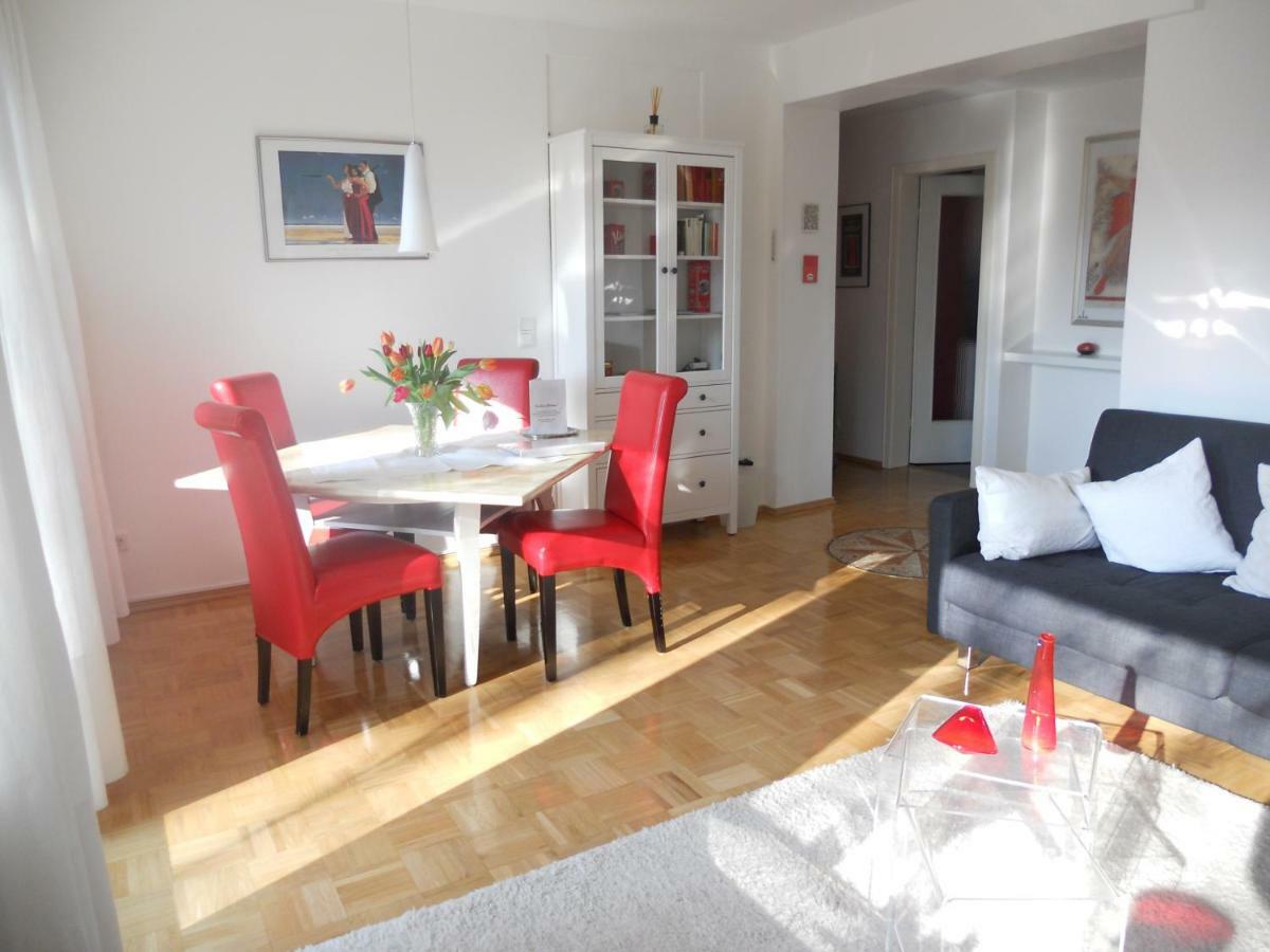 Ferienwohnung In Бонн Екстер'єр фото