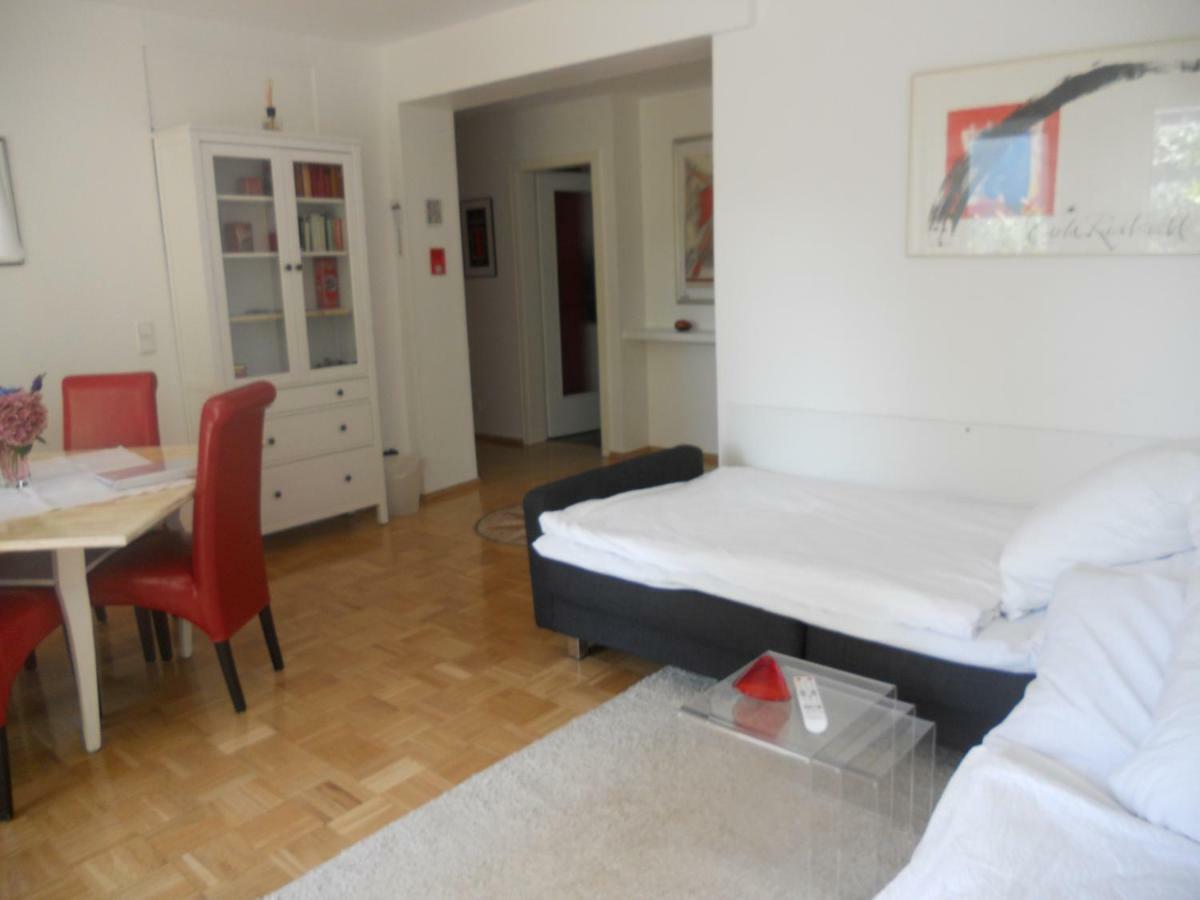 Ferienwohnung In Бонн Екстер'єр фото